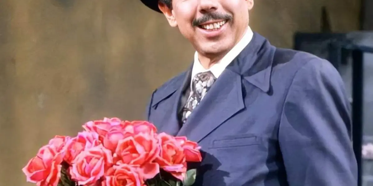 El profesor Jirafales gastó una millonada en rosas en el programa de El chavo del 8