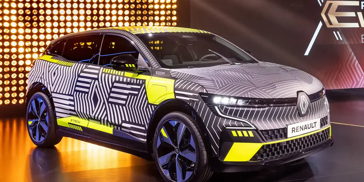 Renault se suma a los fabricantes que sólo fabricarán coches eléctricos a partir de 2030. Así lo ha confirmado el propio Luca de Meo.