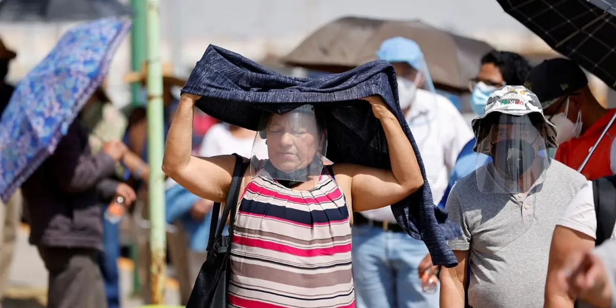 Una intensa  onda de calor seguirá azotando a los ciudadanos de la Capital Mexicana.