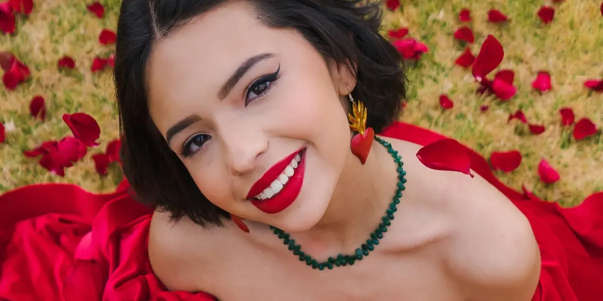 A los 17 años de edad la popular cantante se encuentra en el mejor momento de su carrera.