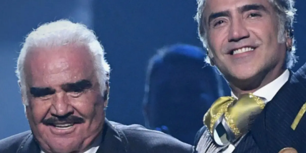 Alejandro Fernández plagio a su padre durante uno de sus conciertos 