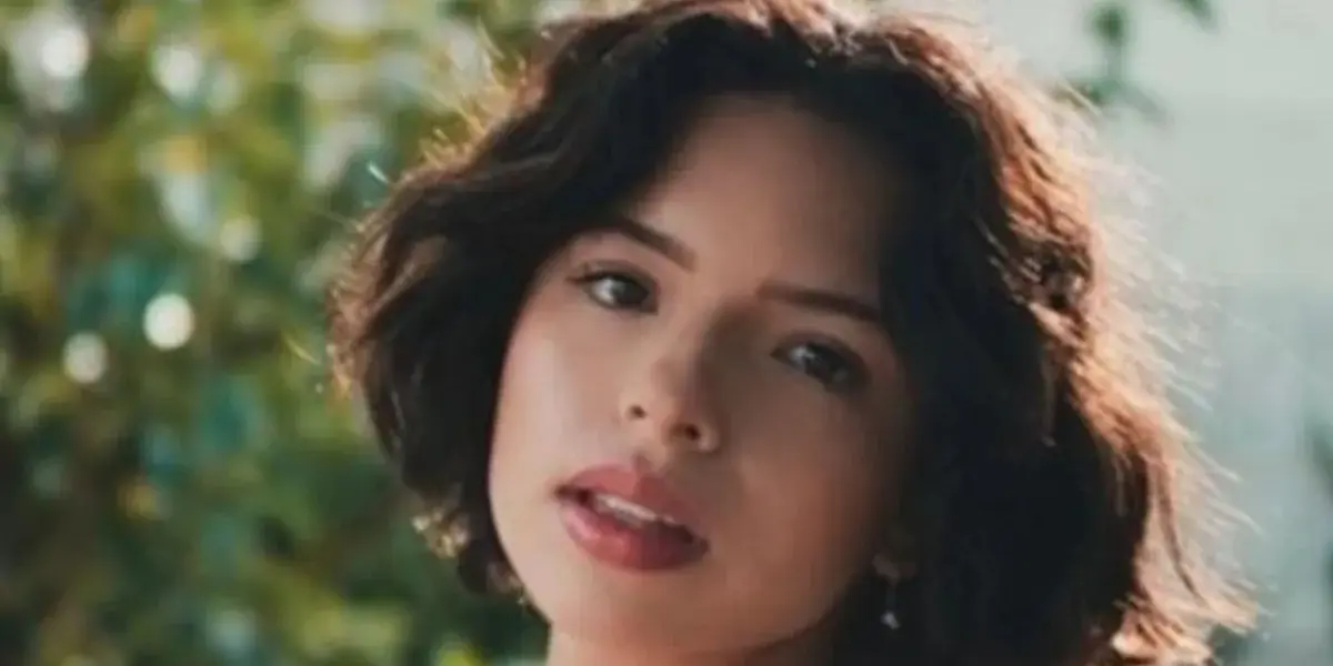 Ángela Aguilar tiene una pequeña colección de joyas