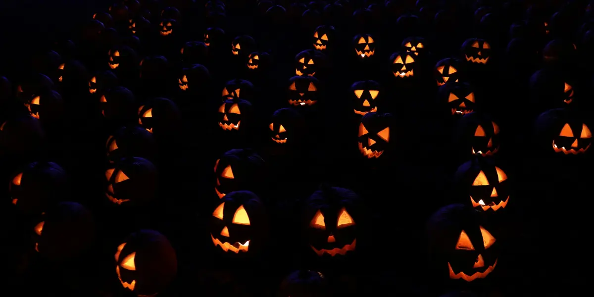 10 podcast terroríficos para escuchar en  noche de Halloween