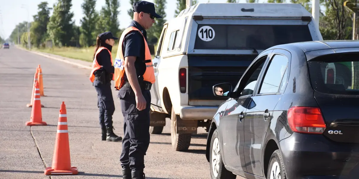 Aunque la escena parece sacada de una película de comedia, los hechos ocurrieron en verdad en la ciudad de Saransk en Rusia.