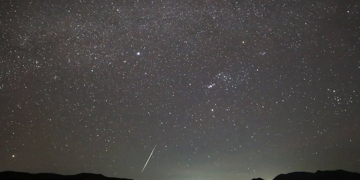 Aunque la lluvia de estrellas Líridas inicia desde el sábado 16 y concluye hasta el día 25 de abril, hay un día específico en el que se puede apreciar en todo su esplendor.