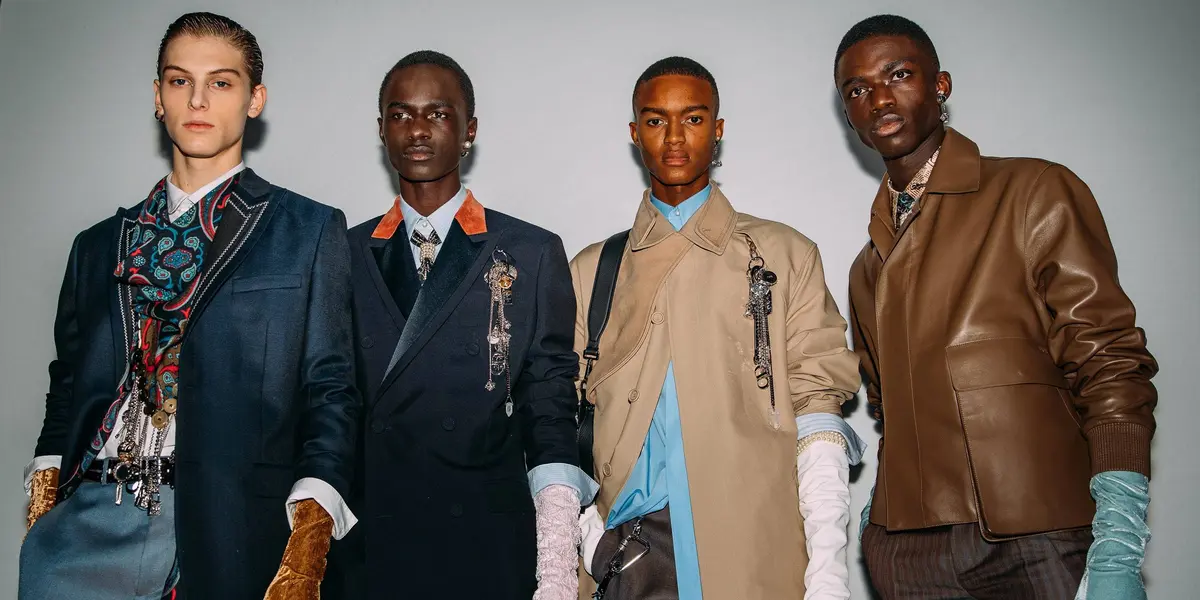 Aunque Londres canceló su edición de este mes debido a la incertidumbre que rodea por el Covid, la moda masculina promete volver a tener momentos emocionantes y apasionantes en París esta temporada.