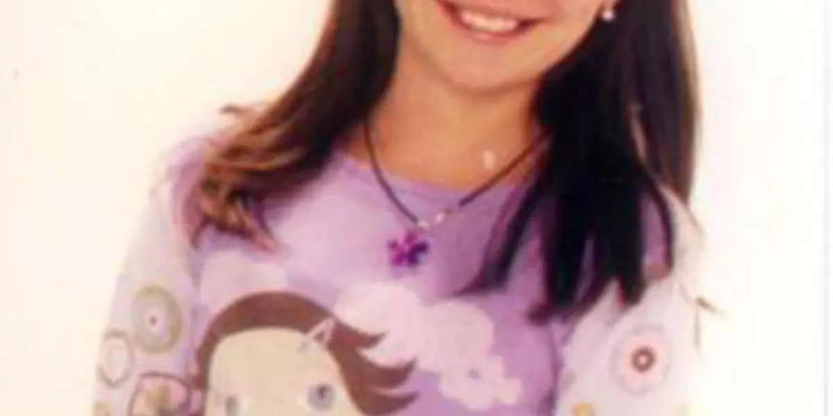 Bibi P.Luche la niña rara que no ocupaba ropa de peluche en la serie la Familia P. Luche