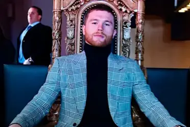 Canelo Álvarez tiene uno de los mejores autos al que decidió llamar “El Pitufo”