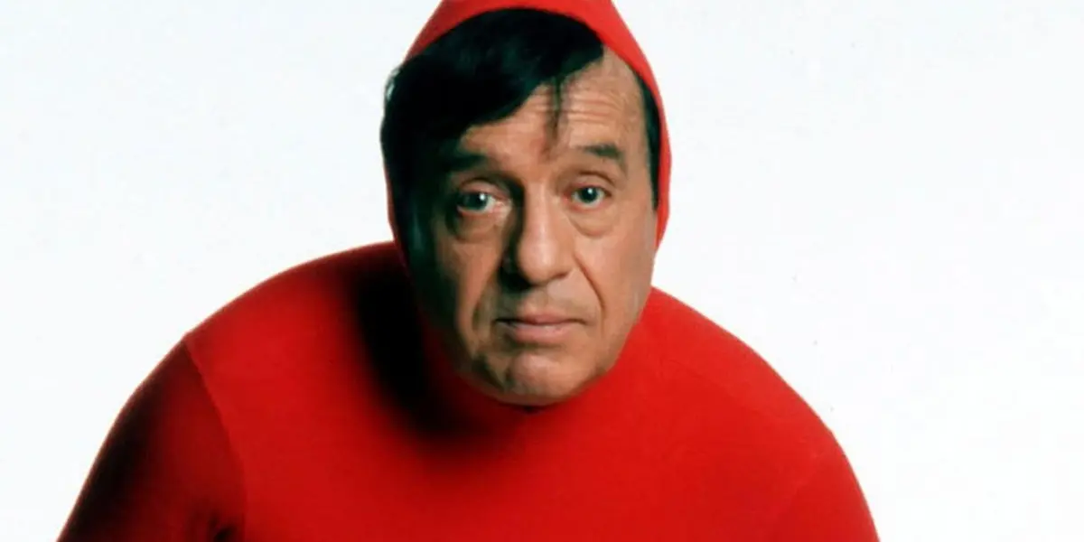 Chespirito defendió a su personaje de el Chapulín Colorado tras ser acusado de plagio