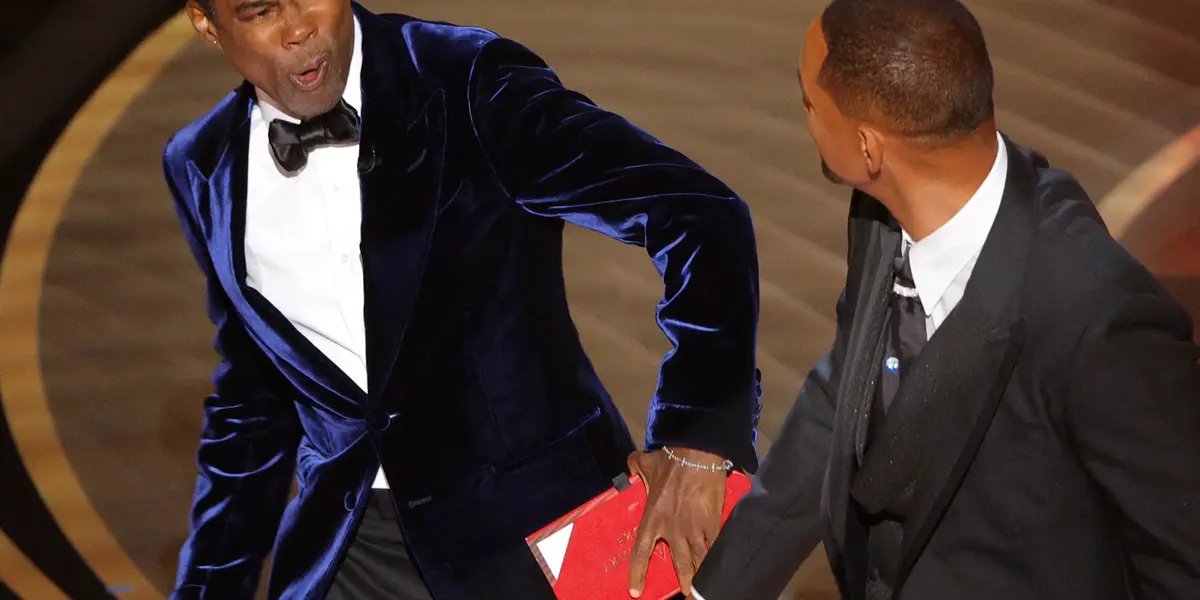 como castigo por la bofetada que propinó al humorista Chris Rock durante la última ceremonia de estos premios.