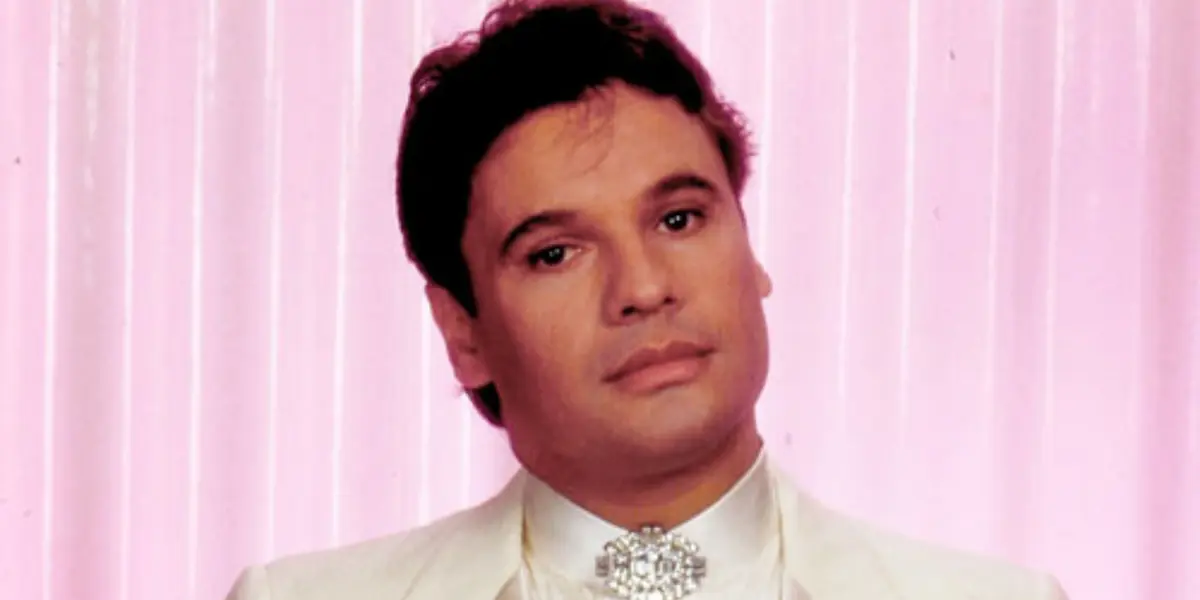 Conoce como Juan Gabriel cantaba y bailaba durante horas en sus conciertos