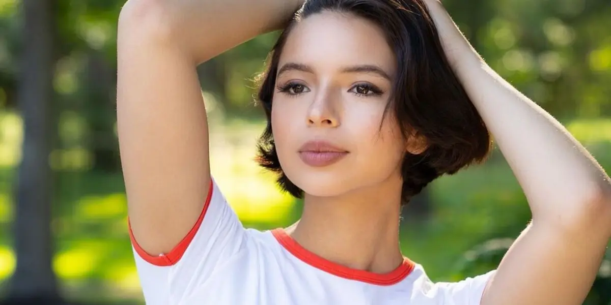 Conoce cual es la canción favorita de su abuelo de Ángela Aguilar y porque la escucha