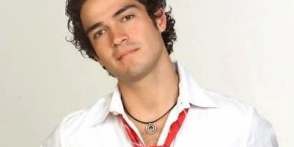 Conoce de cuanto era el sueldo de Alfonso Herrera en RBD