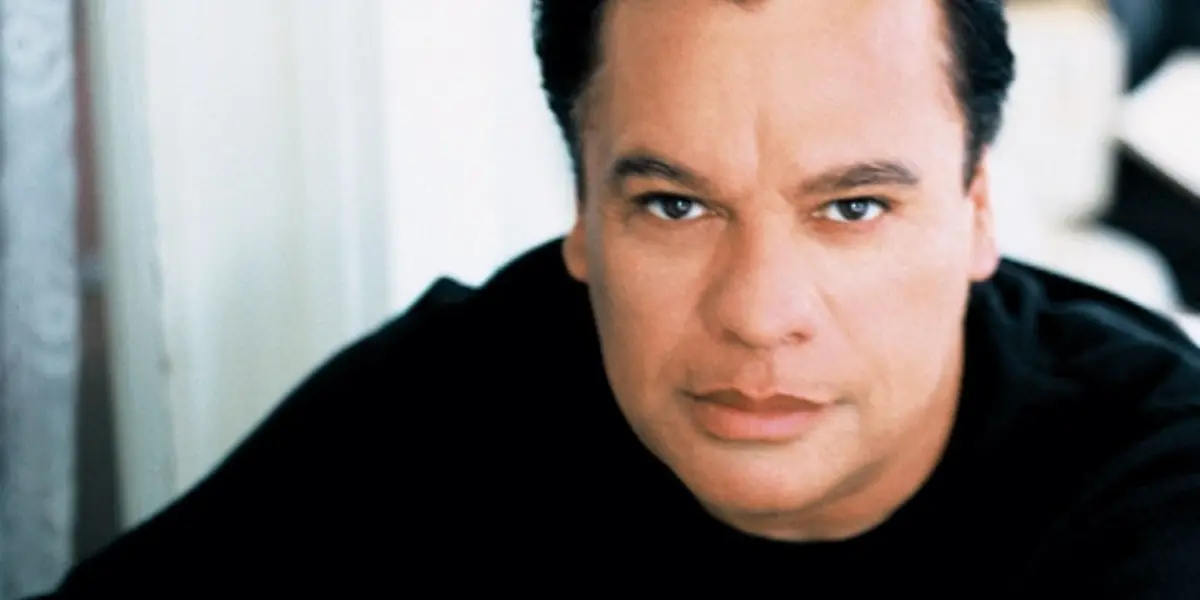 Conoce el lujo que Juan Gabriel escondía en una de sus lujosas residencias