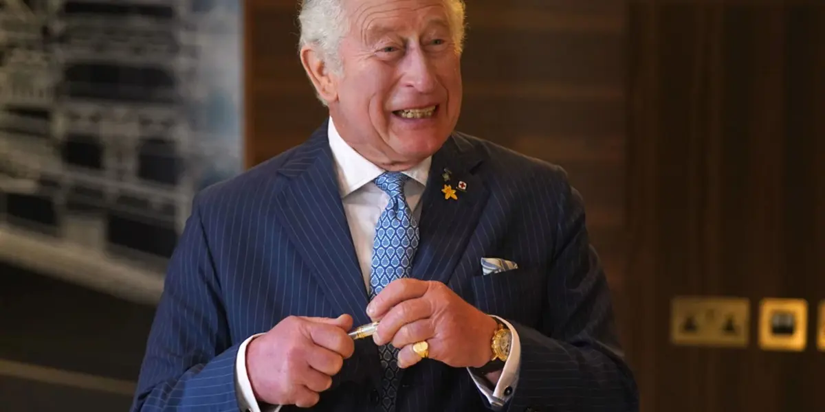 Conoce el platillo de dudosa procedencia que el Rey Carlos III aprovechó para probar en su visita a México