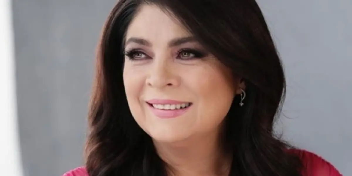 Conoce el ritual con el Victoria Ruffo se prepara en las telenovelas