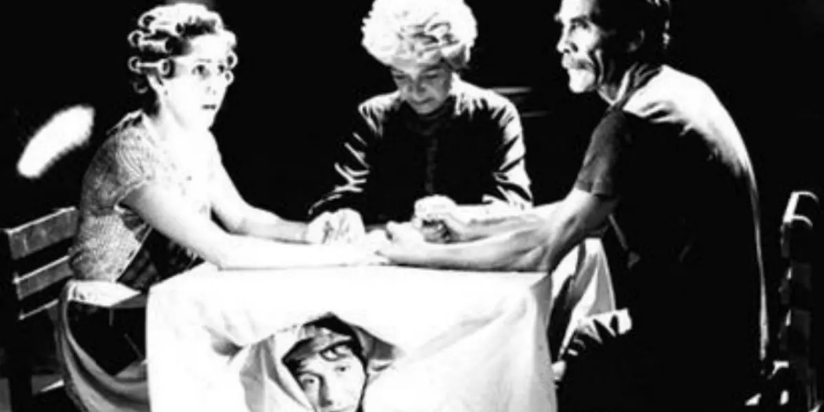 Conoce la escalofriante historia detrás del origen de los espíritus chocarreros en el programa de “El Chavo del 8”.