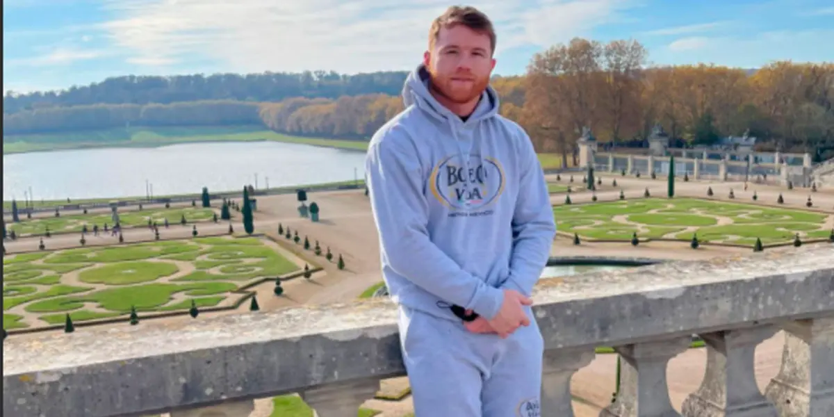 Conoce la excéntrica camioneta en la que llegó el Canelo Álvarez