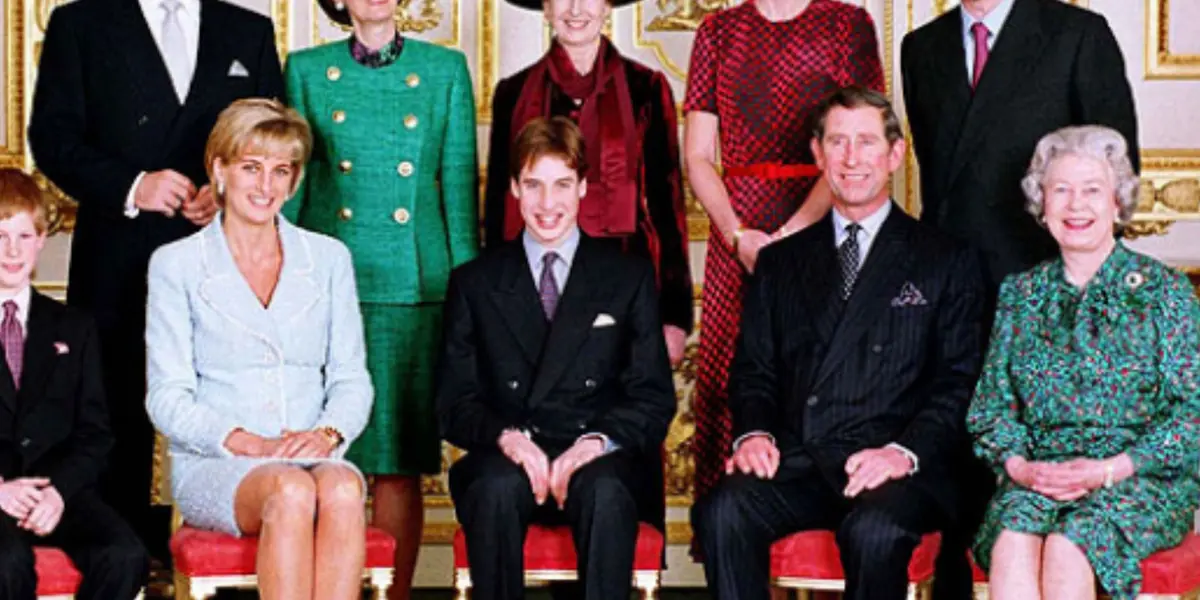 Conoce la extraña costumbre que deben seguir las mujeres de la Familia Real