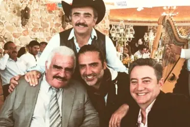 Conoce la razón por la que Vicente Fernández enseñó a sus hijos a saludarlo de pico