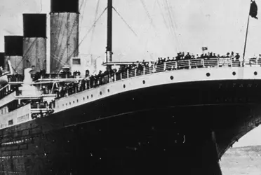 Las teorías que afirman que el Titanic nunca se hundió