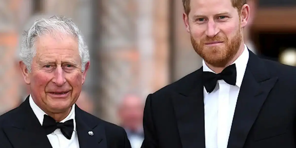 Conoce porqué a Carlos III le urge reconciliarse con el Príncipe Harry