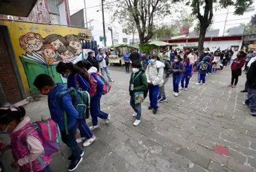 Debido a esta gran movilización de alumnos, padres de familia, maestros y demás, la Secretaría de Seguridad Ciudadana de la Ciudad de México (SSC CDMX) implementó el operativo “Regreso a Clases 2022”.
