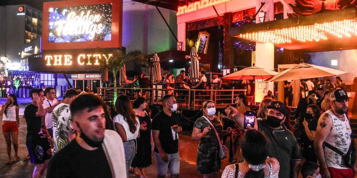 Debido a la reducción de casos Covid-19, el gobierno de Jalisco podría reducir varias de las restricciones implementadas a mediados de enero para reducir contagios de la enfermedad.