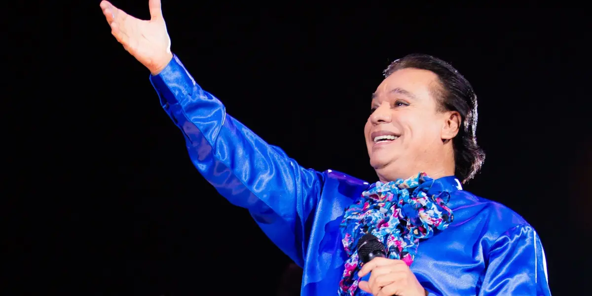 Descubre cual fue la canción que Juan Gabriel hizo para el día de San Valentín