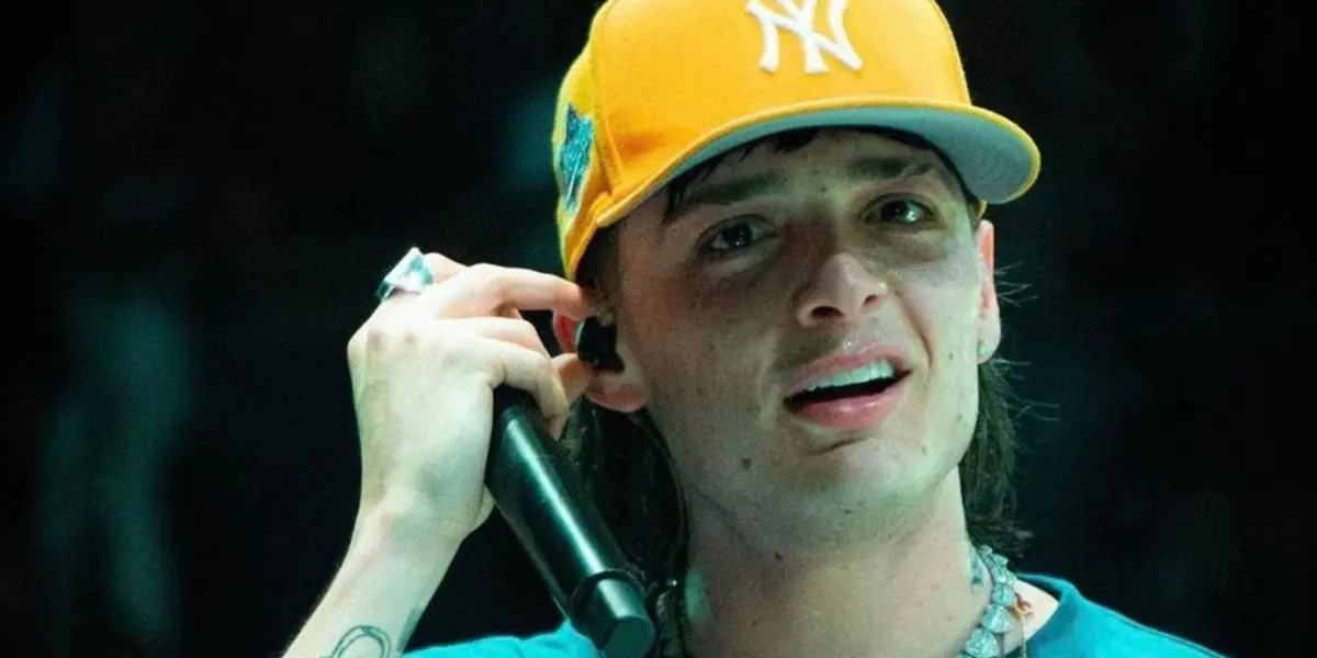 Descubre el lujoso auto que conduce Peso Pluma con un valor de 6 millones de pesos