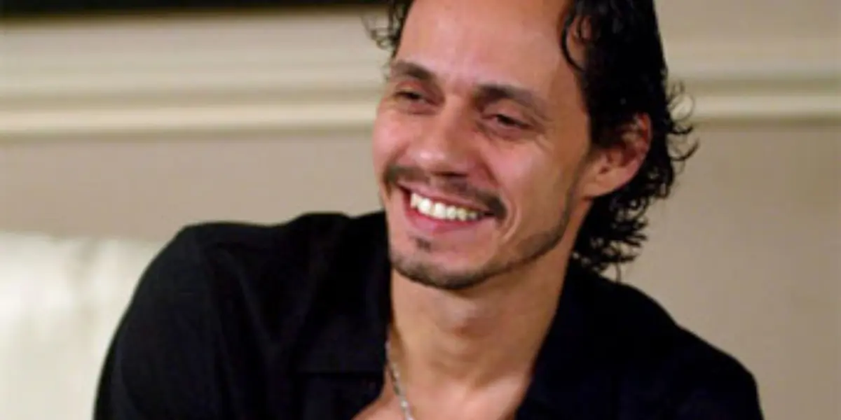 Descubre el truco de Marc Anthony para tener a las mujeres más guapas que podría funcionarte