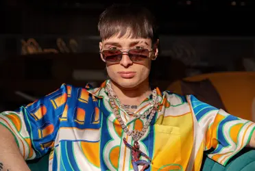 Descubre la lujosa mansión de Peso Pluma en Los Ángeles