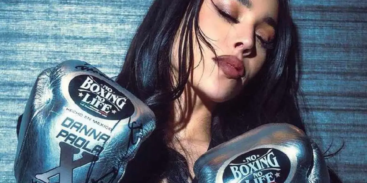 Descubre los miles de pesos que gastó en ropa Danna Paola para cantar en la pelea del Canelo