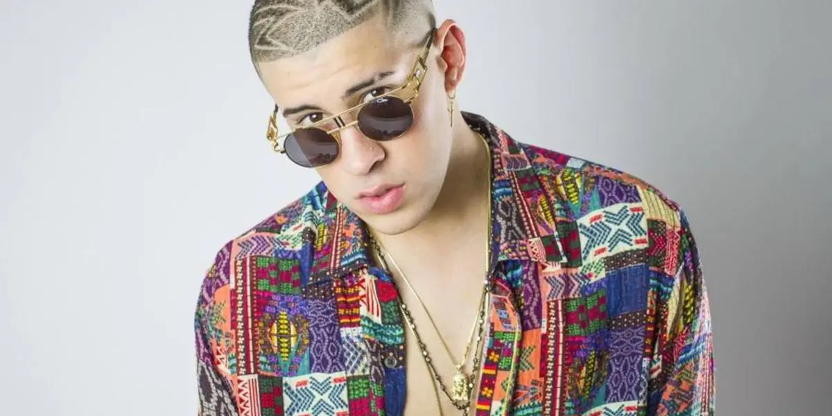 Descubre que fue lo que hizo Bad Bunny con las ganancias de su primer contrato