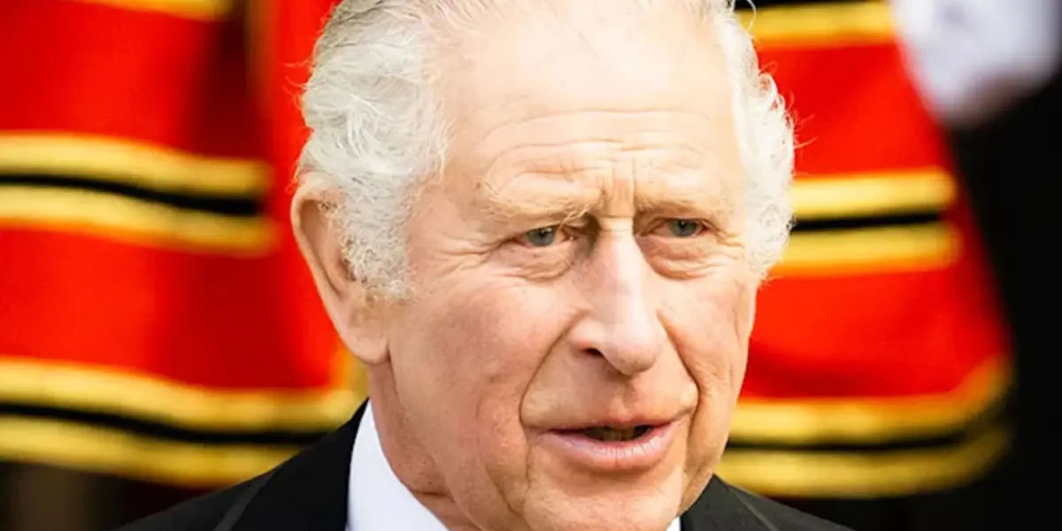 Descubre quienes son los invitados que incomodaran a Carlos III en su coronación