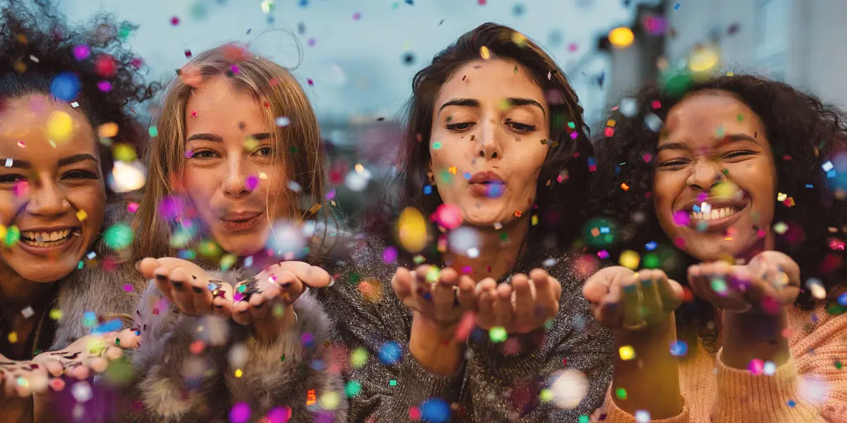 Descubre si eres uno de los signos que verá realizado sus sueños durate los últimos días del mes de Junio.