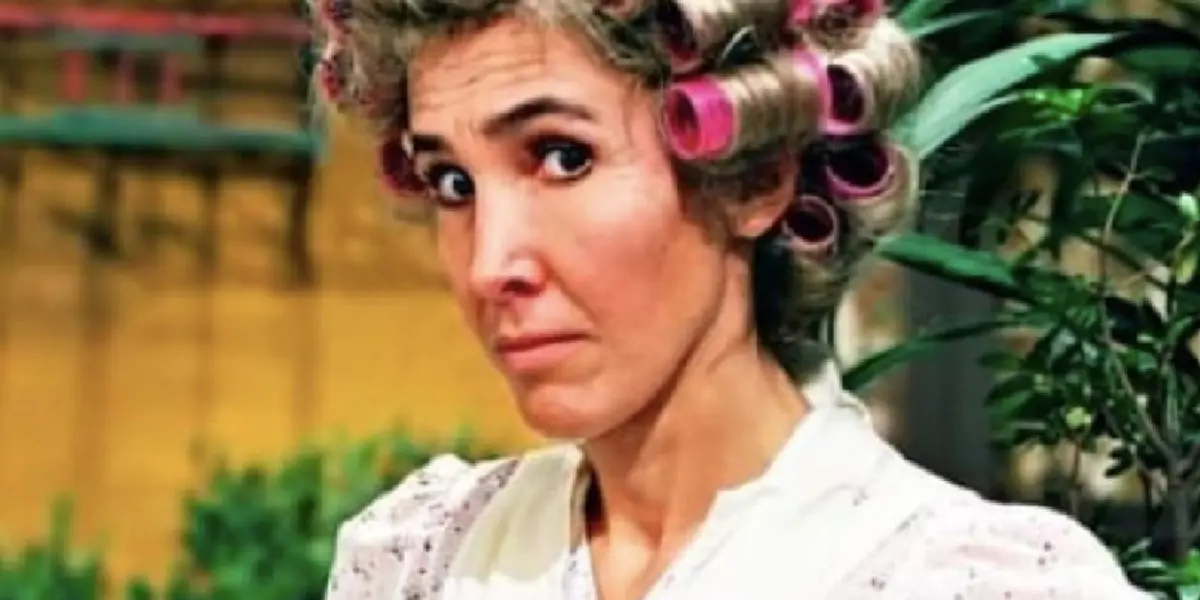 Doña Florinda vivía cómodamente y con lujos para Quico pero nunca trabajó por lo que se desconoce el origen de sus ingresos