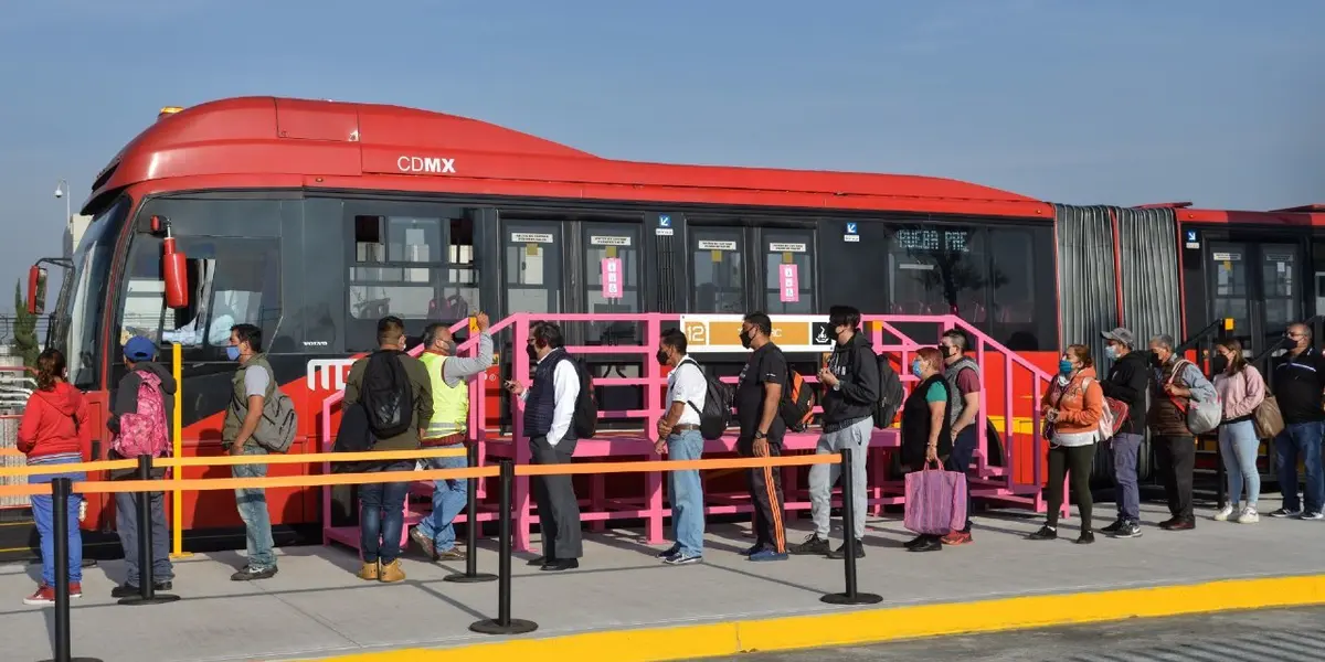 Durante el domingo 24 de abril se presentarán interrupciones y servicio intermitente a lo largo del corredor de la línea emergente debido a las afectaciones y cortes a la circulación previstos sobre Avenida Tláhuac y Periférico.