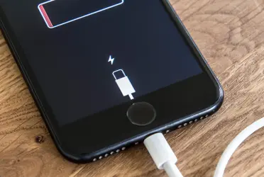 Durante el segundo año de uso la batería de tu teléfono comienza a verse afectada. Te contamos los trucos que puedes emplear para lograr que tenga una mayor duración.