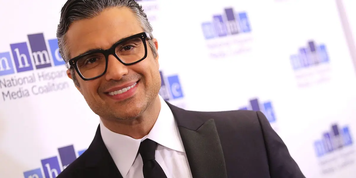 El actor formará parte de 'Scmigadoon' la nueva serie de Apple TV.