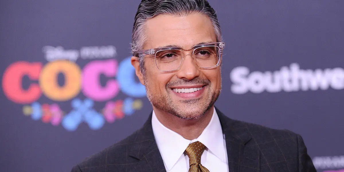 El actor habló de sus posibilidades de trabajar de nuevo en el país y opinió sobre la serie de Luis Miguel.