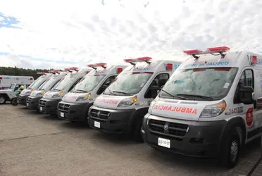 El ayuntamiento de Guadalajara entregó cinco ambulancias nuevas completamente equipadas a los servicios médicos municipales de las Cruz Verde de Guadalajara.