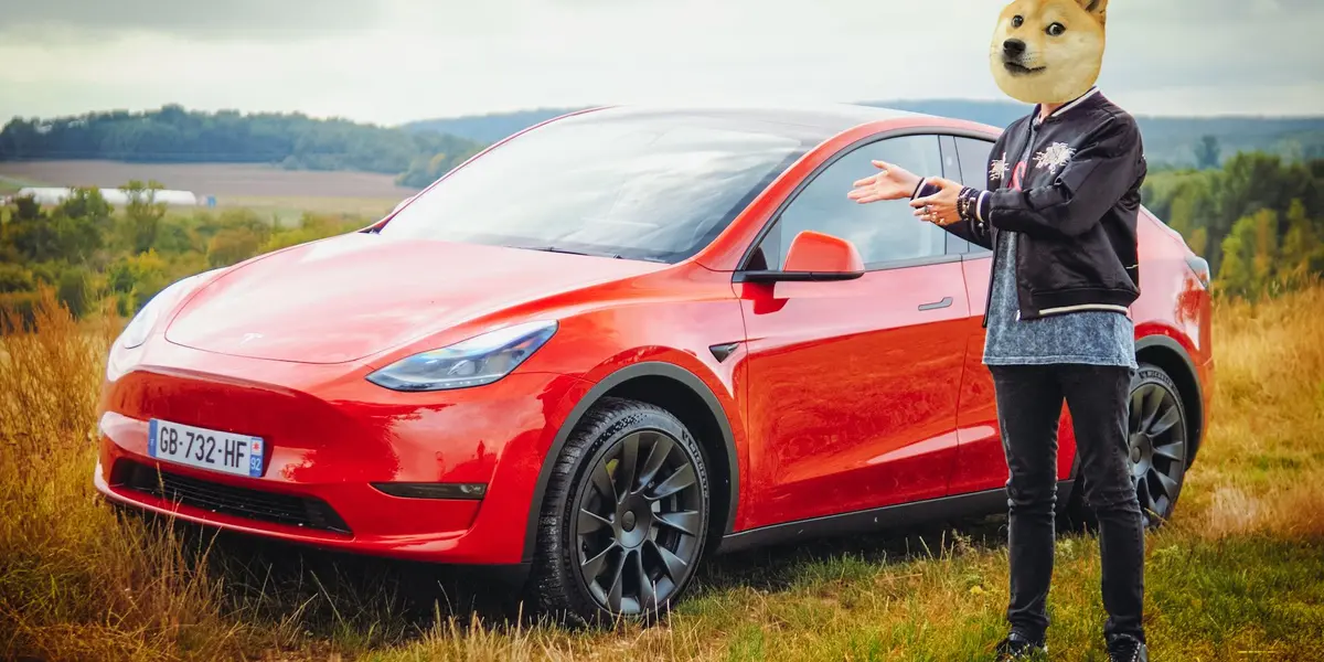 El dogecoin apareció durante 2013 inspirado en el famoso meme de Internet ‘Doge’, los usuarios se han tomado la criptomoneda en serio y han hecho que escale rápidamente con una masa de circulación de más de 100.000 millones de unidades en el mercado.