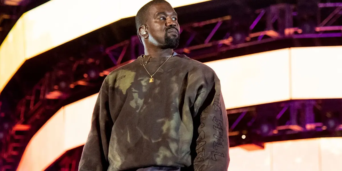 El excéntrico cantante planea quedarse en el Mercedes-Benz de Atlanta hasta terminar 'Donda', su último trabajo.