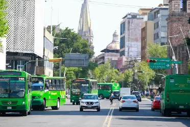 El Gobierno de Jalisco informó que debido a un servicio de mantenimiento que realiza la Secretaría de Infraestructura y Obra Pública (SIOP), a partir de hoy habrá un cierre vial en Periférico. 