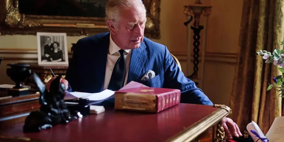 El Rey Carlos III echara la casa por la ventana para su primera navidad en el trono