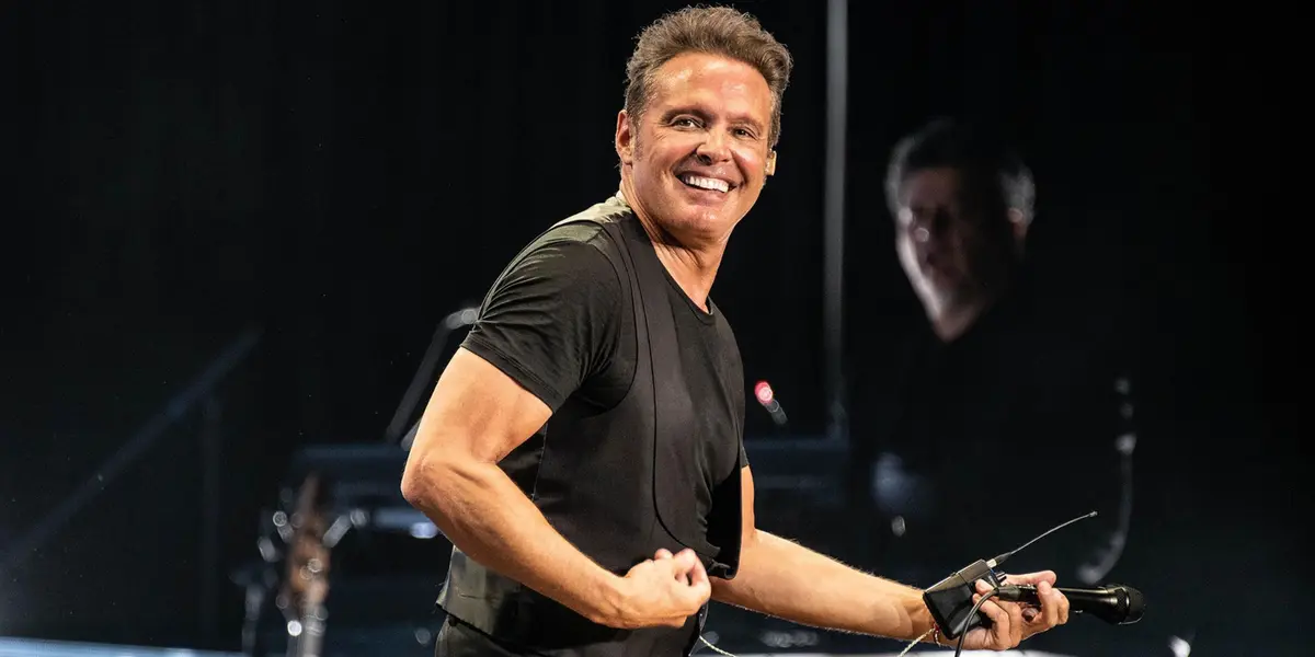 “El Sol” ha interpretado a lo largo de su carrera una hermosa composición mexicana, que ha resultado ser la canción en español más grabada en la historia.