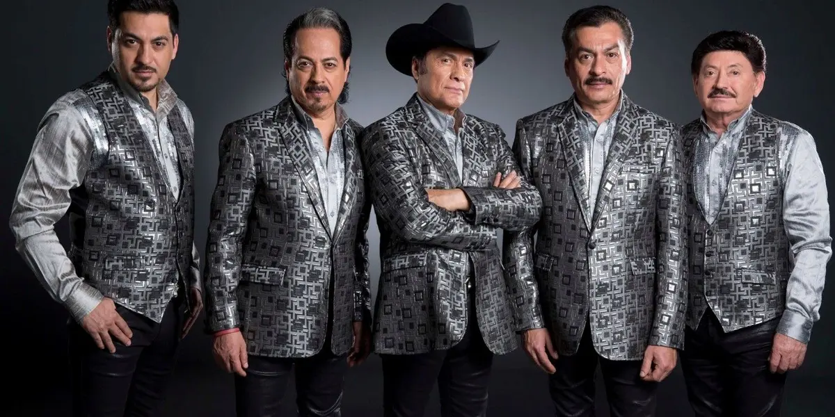 El título que llevará esta producción es ‘Los Tigres del Norte: Historias que contar’, mismo que lleva uno de sus álbumes musicales lanzado en 2006.
