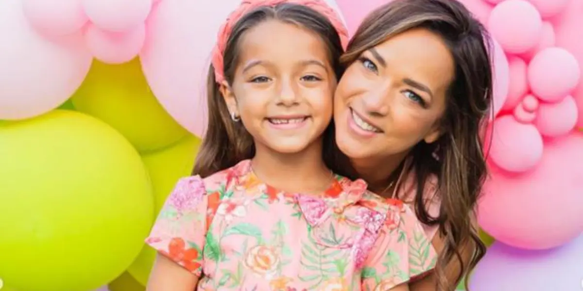 Ella es Alaïa la hija de Adamari López que sorprende por su talento