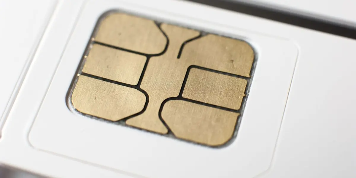 2021: Cumple 30 años  del lanzamiento de la primera tarjeta SIM comercial